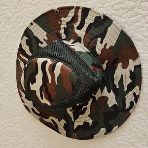 Vintage S.C. 484 Brand Camouflage Snap- Back Sun Hat